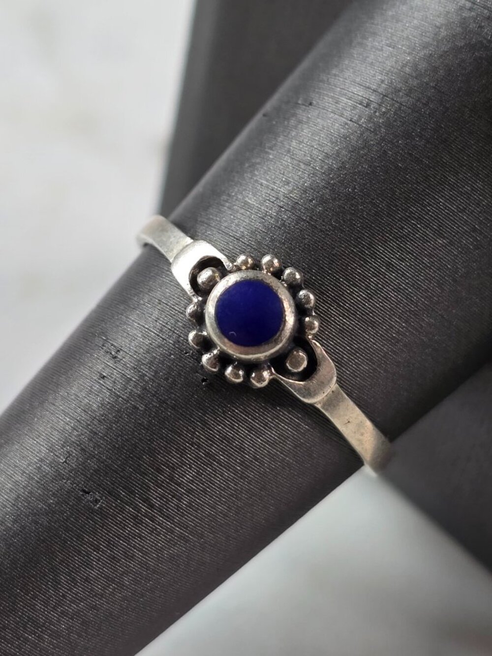 Womens Vintage Estate Sterling Silver Southwestern Lapis Ring 1.8g E627
